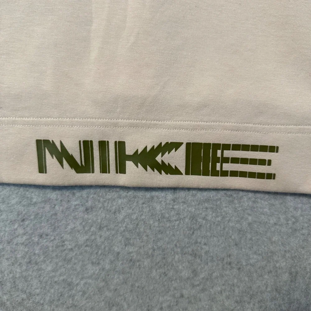 Nike Hoodie Mens Medium Beige Green Dri-FIT Just Do It Performance Pullover